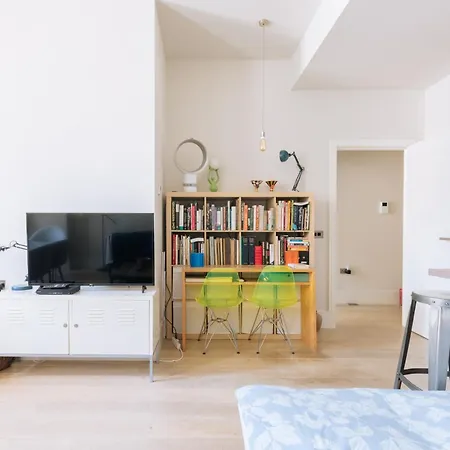 Modern & 2bd Flat - Broadmead * Bristol