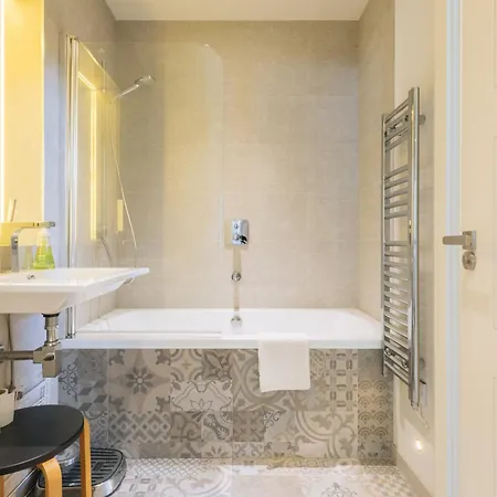 Modern & 2bd Flat - Broadmead * Бристоль