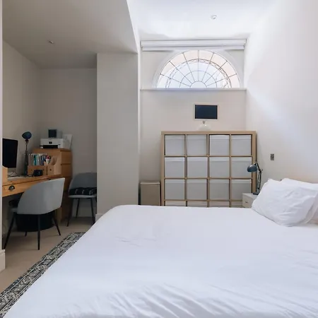 Modern & 2bd Flat - Broadmead Апартаменты Бристоль